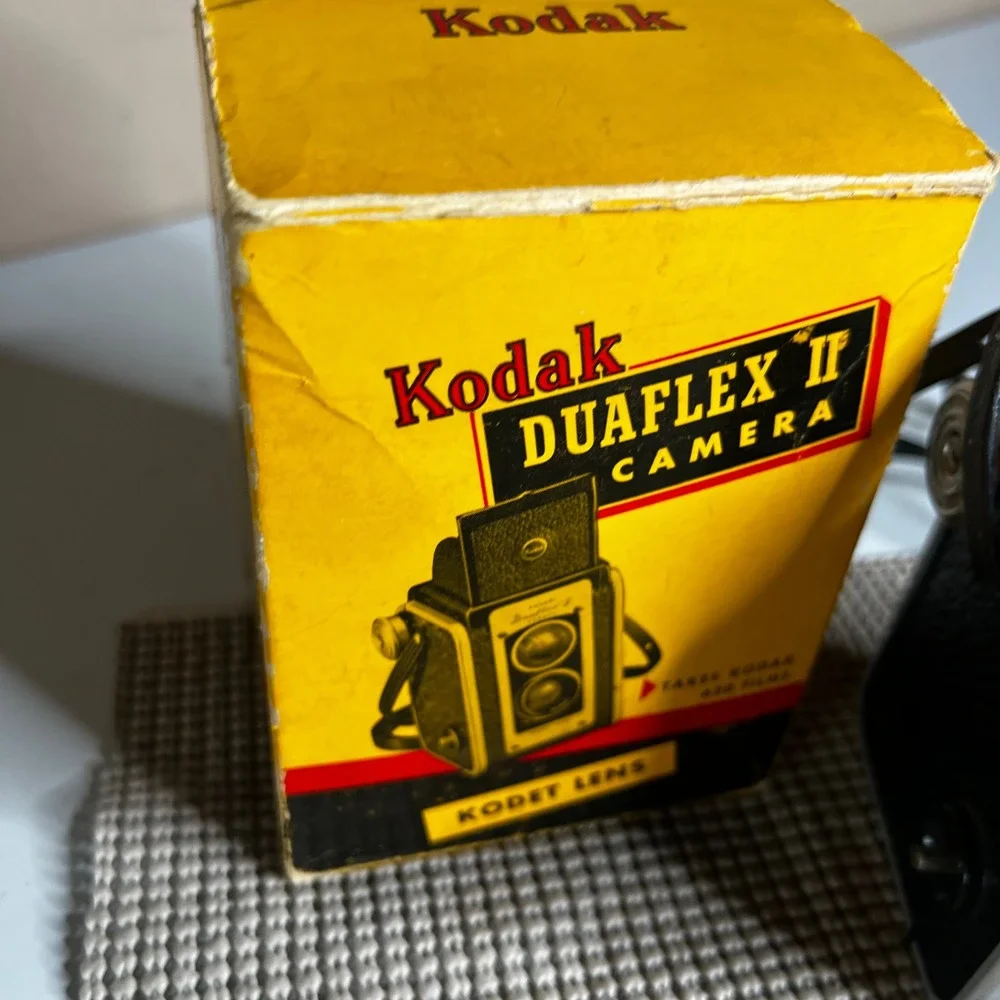Vintage Kodak Duaflex II Camera Kodet Lens 620 Film Original Box TLR Style